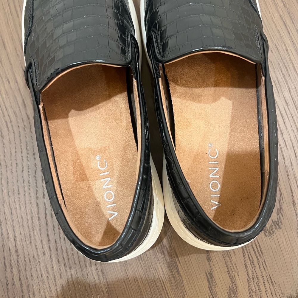 Vionic Dinora Platform Blackcrocodile Pattern Sli… - image 5